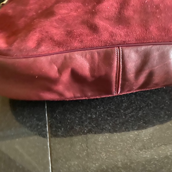 Susan Gail  VINTAGE Amber Suede Shoulder Bag - Picture 9 of 12